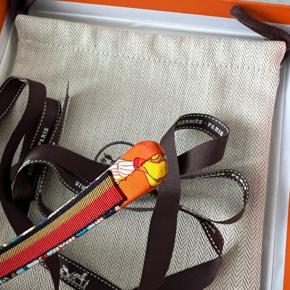 Hermes Elsa Headband - Picture 7 of 7